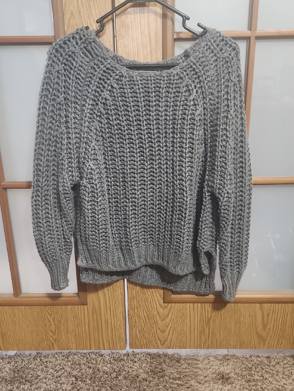 Kut from the Kloth Chunky Scoop Neck Sweater in Gray Size Small